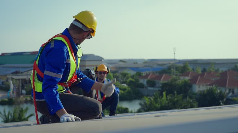 Fast & Reliable Emergency Roof Repairs in Florence, AL
